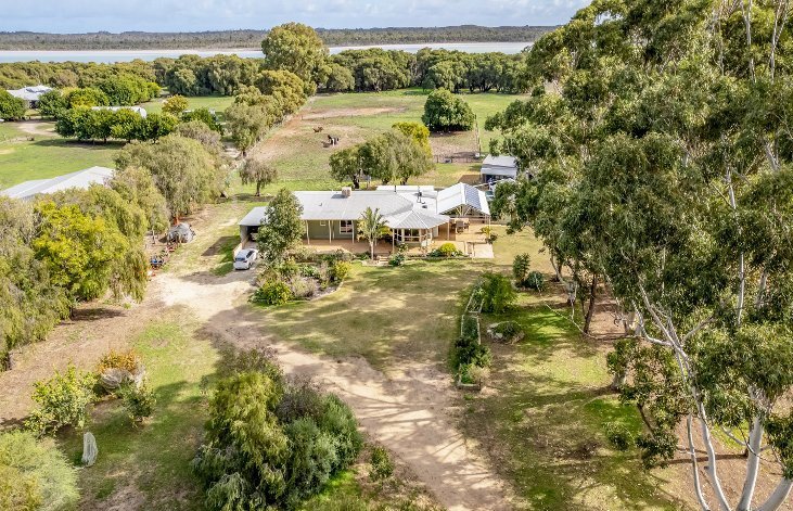 Photo - 88 Haub Road, Lake Clifton WA 6215 - Image 23