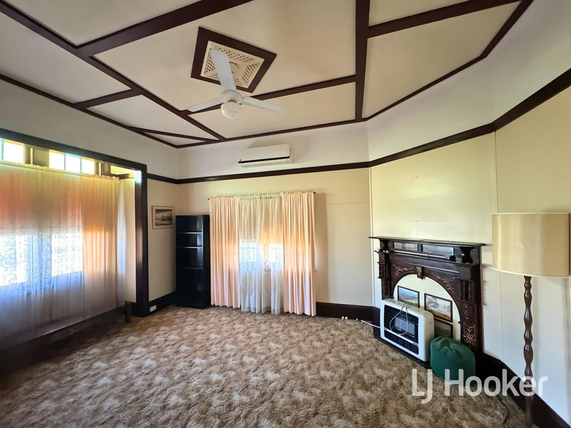 Photo - 88 Henderson Street, Inverell NSW 2360 - Image 2