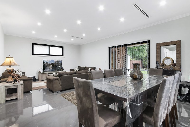 Photo - 88 Hillcrest Avenue, Greenacre NSW 2190 - Image 5