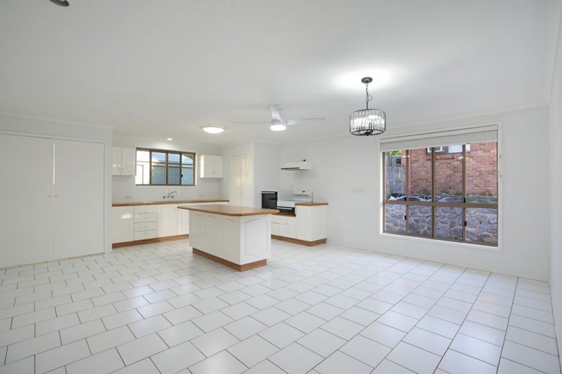 Photo - 88 J Hickey Avenue, Clinton QLD 4680 - Image 6