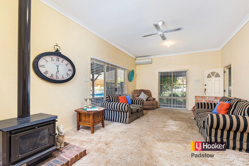 Photo - 88 Kennedy Street, Picnic Point NSW 2213 - Image 5