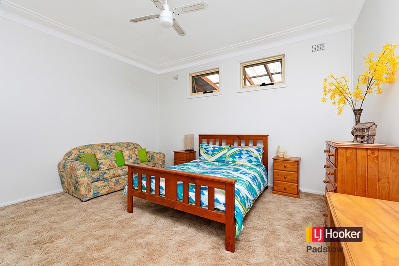 Photo - 88 Kennedy Street, Picnic Point NSW 2213 - Image 12