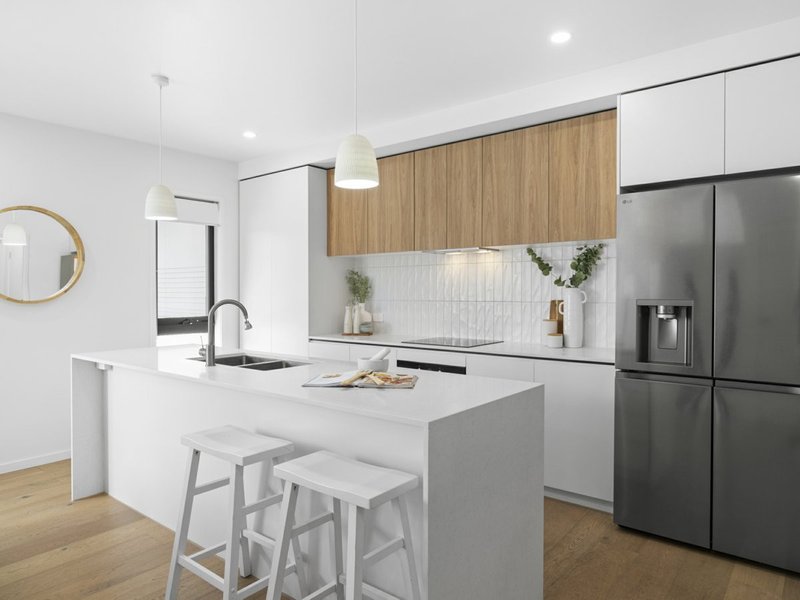 Photo - 8/8 Lawrence Lyons Place, Kenmore QLD 4069 - Image 6