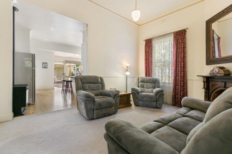 Photo - 88 Mackenzie Street, Bendigo VIC 3550 - Image 2