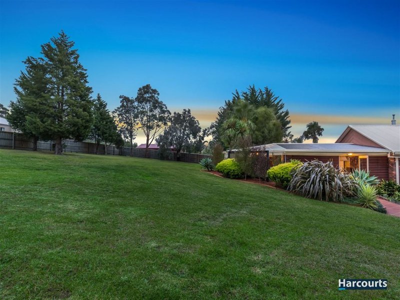 Photo - 88 Major Crescent, Lysterfield VIC 3156 - Image 20