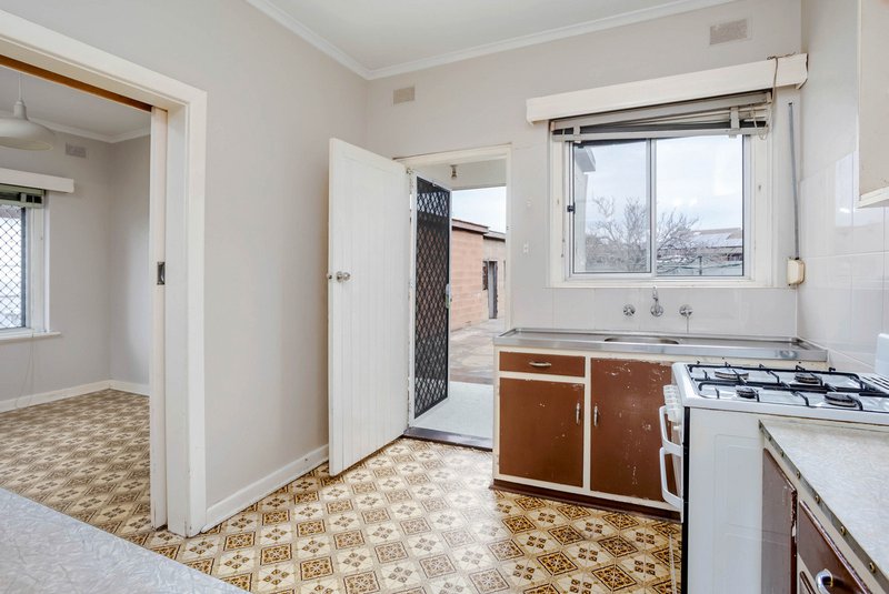 Photo - 88 May Terrace, Ottoway SA 5013 - Image 7