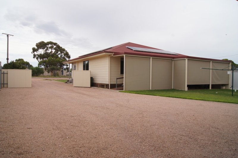 Photo - 88 Moonta - Wallaroo Road, Moonta Bay SA 5558 - Image 16