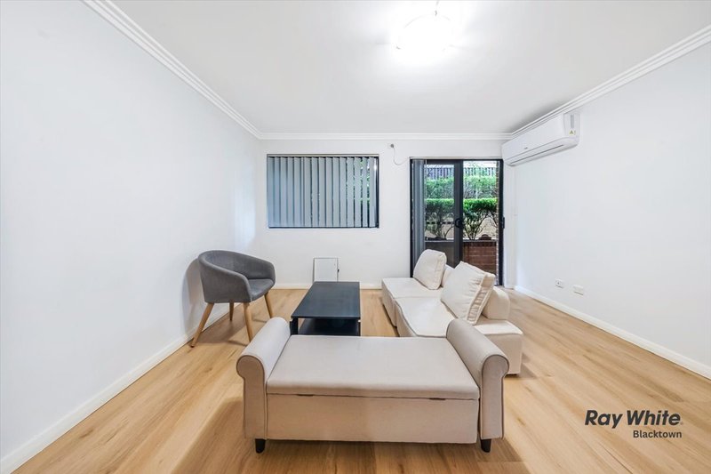 Photo - 8/8 Oxford Street, Blacktown NSW 2148 - Image 3