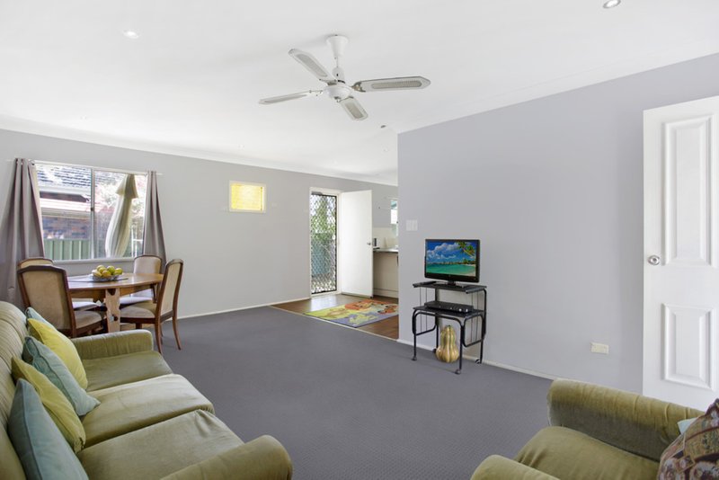 Photo - 88 Panonia Road, Wyong NSW 2259 - Image 3