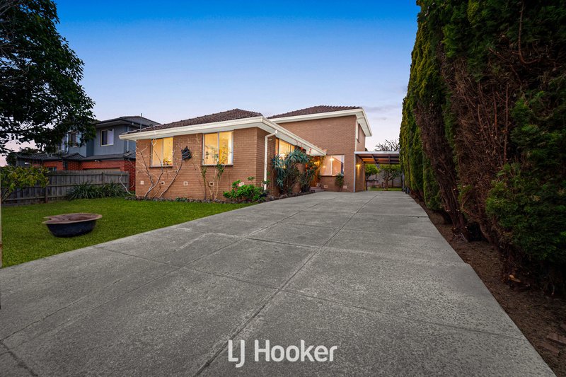Photo - 88 Rebecca Street, Doveton VIC 3177 - Image 2