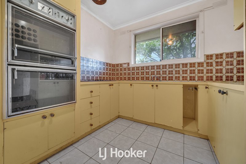 Photo - 88 Rebecca Street, Doveton VIC 3177 - Image 8