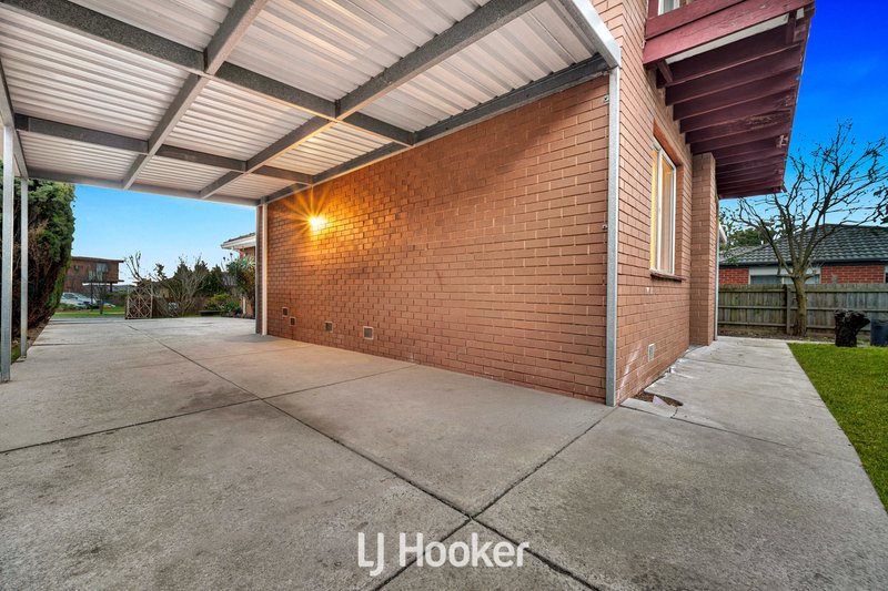 Photo - 88 Rebecca Street, Doveton VIC 3177 - Image 16