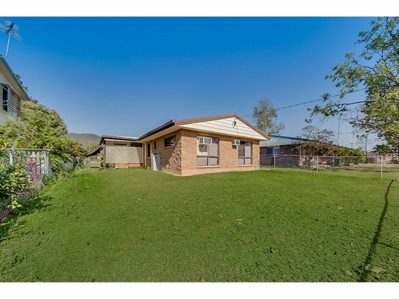 Photo - 88 Rose Street, Koongal QLD 4701 - Image 5