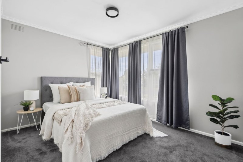 Photo - 88 Ruhamah Avenue, Bell Post Hill VIC 3215 - Image 6