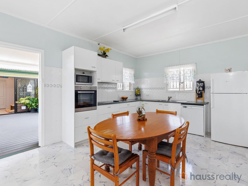 Photo - 88 Sandon Street, Graceville QLD 4075 - Image 6