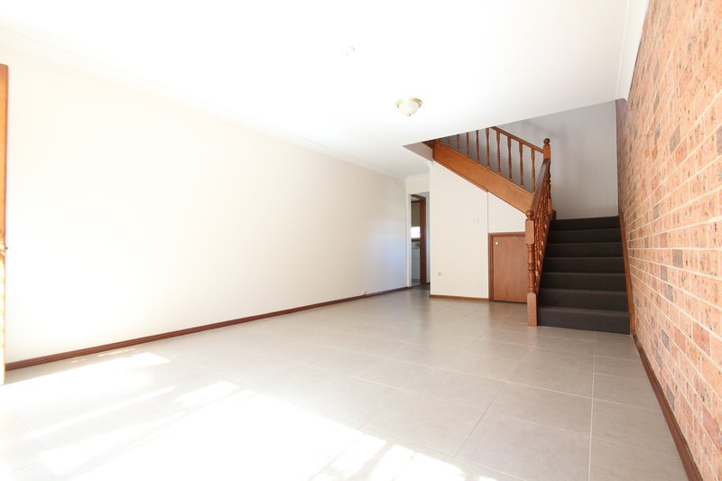 Photo - 8/8 Thelma Street, Lurnea NSW 2170 - Image 2