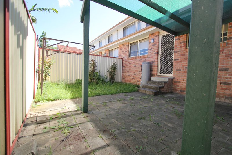 Photo - 8/8 Thelma Street, Lurnea NSW 2170 - Image 6