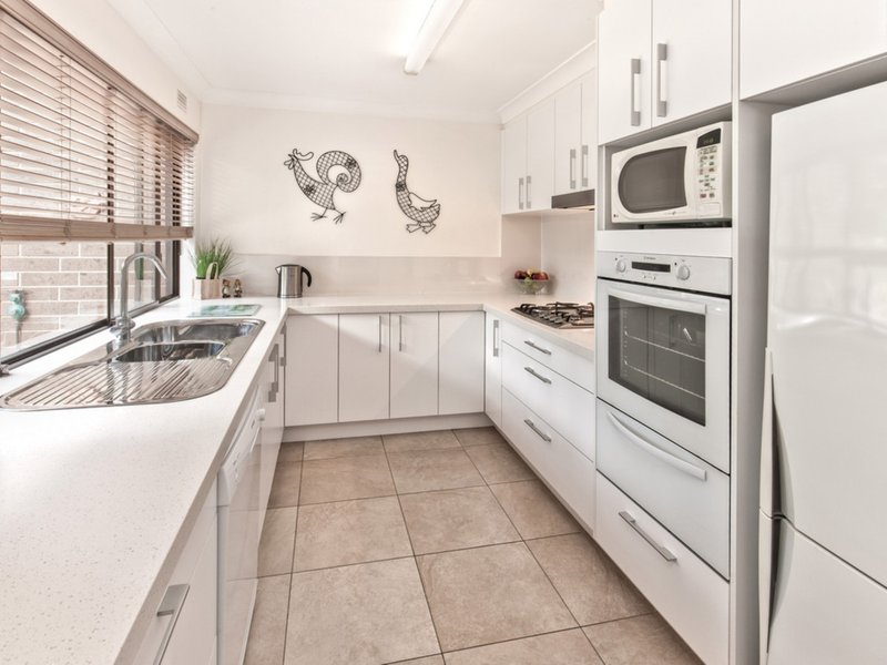 Photo - 8/8 Tuckwell Place, Macquarie Park NSW 2113 - Image 3