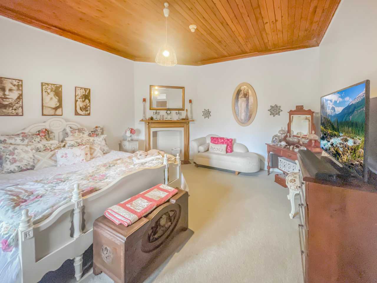 4-bedroom house at 88 Tumut Street, Adelong, NSW 2729, Snowy Valleys, New South Wales