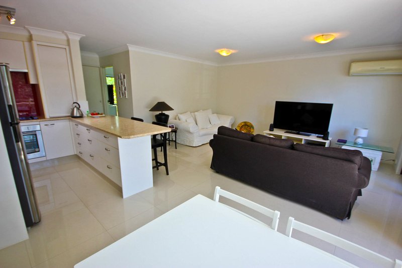 Photo - 8/8 Twenty Second Avenue, Palm Beach QLD 4221 - Image 10