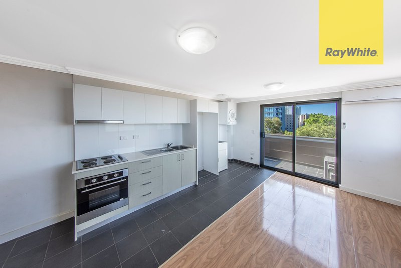 Photo - 8/8 Una Street, Harris Park NSW 2150 - Image 2