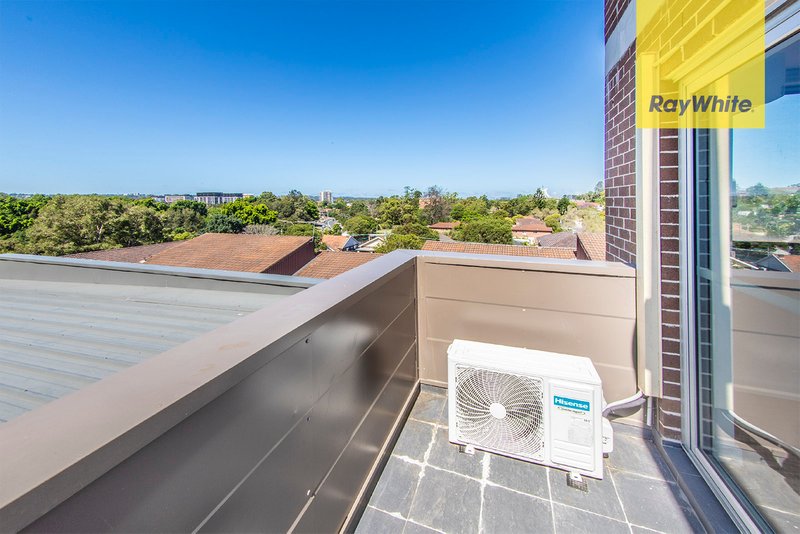 Photo - 8/8 Una Street, Harris Park NSW 2150 - Image 7