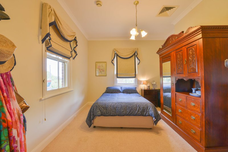 Photo - 88 Upper Street, Tamworth NSW 2340 - Image 5