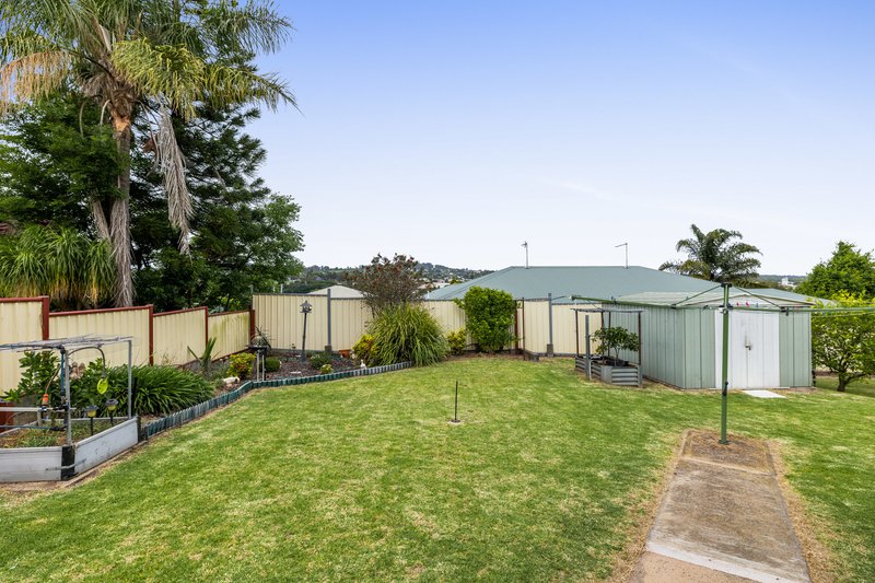 Photo - 88 Vanity Street, Rockville QLD 4350 - Image 16