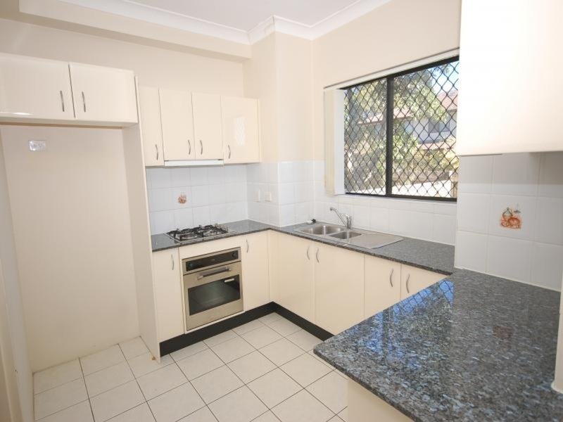 Photo - 8/8 Warumbui Ave , Miranda NSW 2228 - Image 3