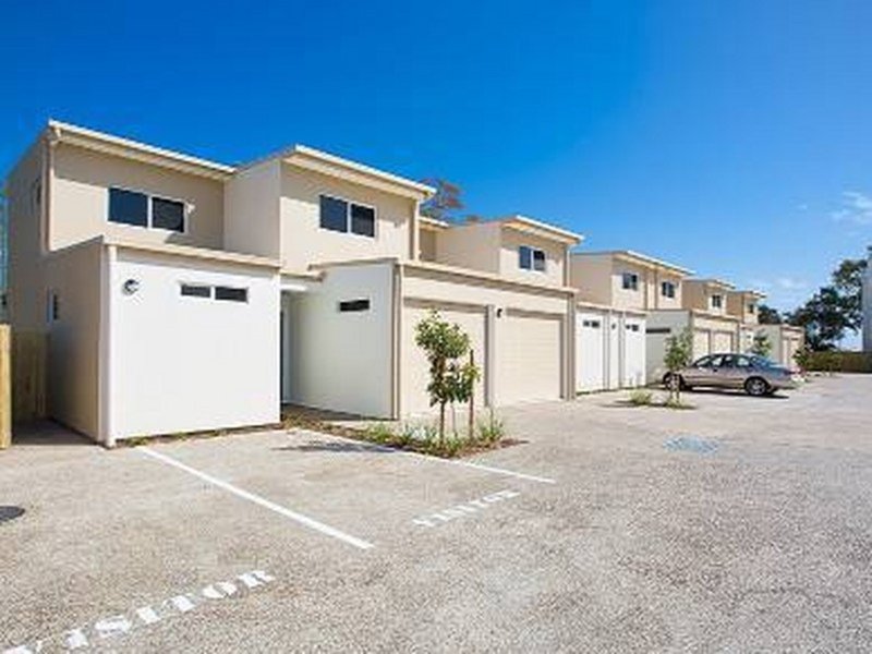 Photo - 8/8 Wattle Avenue, Bongaree QLD 4507 - Image 9