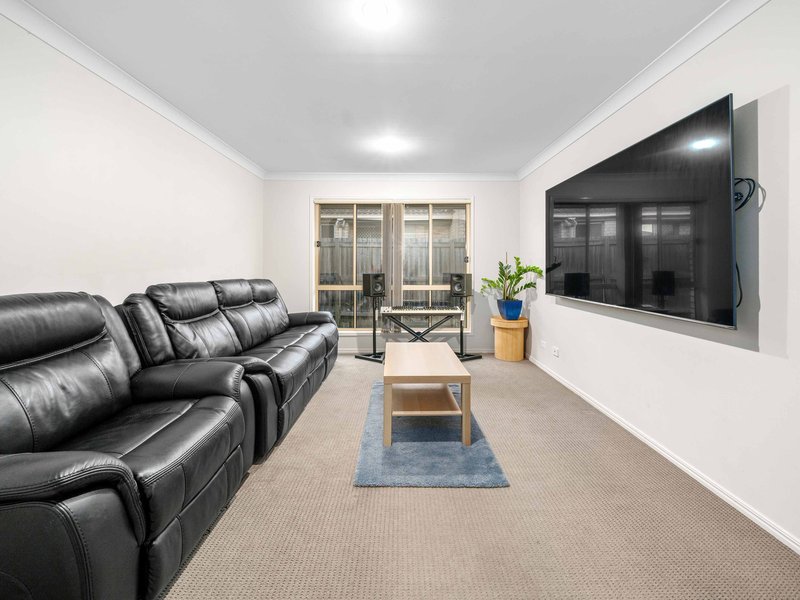 Photo - 88 Westminster Crescent, Raceview QLD 4305 - Image 7