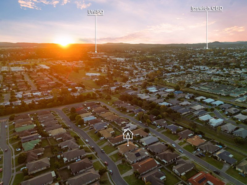 Photo - 88 Westminster Crescent, Raceview QLD 4305 - Image 17