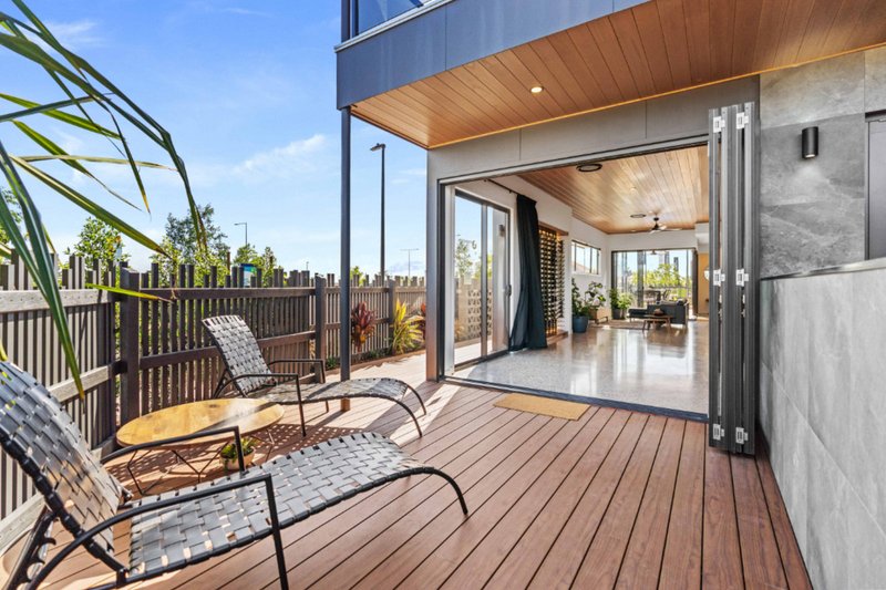 Photo - 88 Whiteley Avenue, Bells Creek QLD 4551 - Image 3
