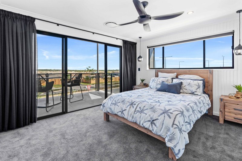 Photo - 88 Whiteley Avenue, Bells Creek QLD 4551 - Image 8