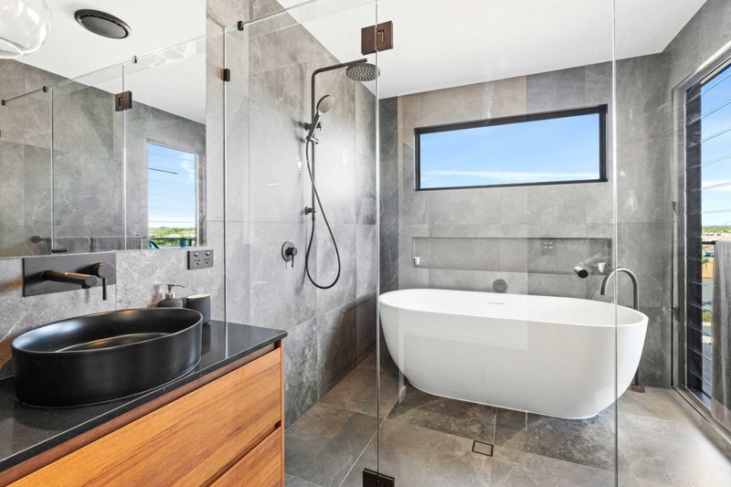 Photo - 88 Whiteley Avenue, Bells Creek QLD 4551 - Image 19