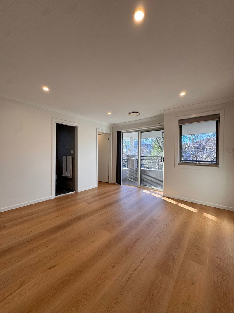 Photo - 88 William Hart Crescent, Penrith NSW 2750 - Image 7