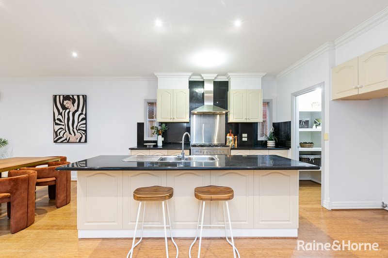 Photo - 88 William Street, Newport VIC 3015 - Image 10