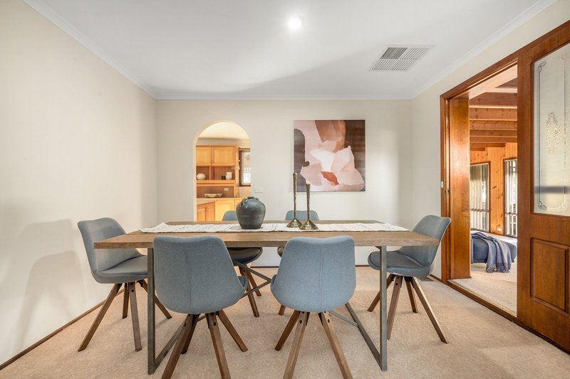 Photo - 88 William Webb Drive, Evatt ACT 2617 - Image 8