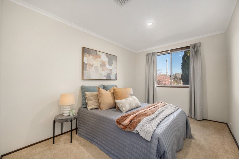 Photo - 88 William Webb Drive, Evatt ACT 2617 - Image 9
