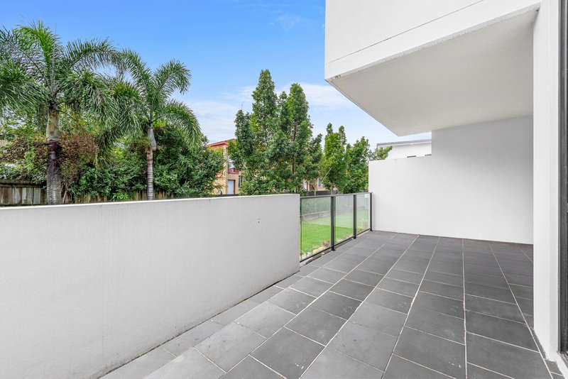 Photo - 8/8 Windsor Street, Nundah QLD 4012 - Image 11