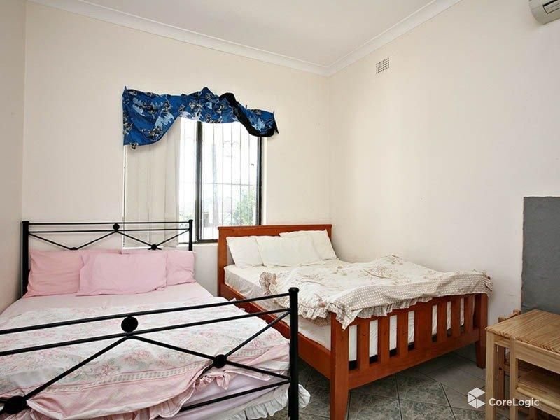 Photo - 88 Yangoora Road, Lakemba NSW 2195 - Image 3