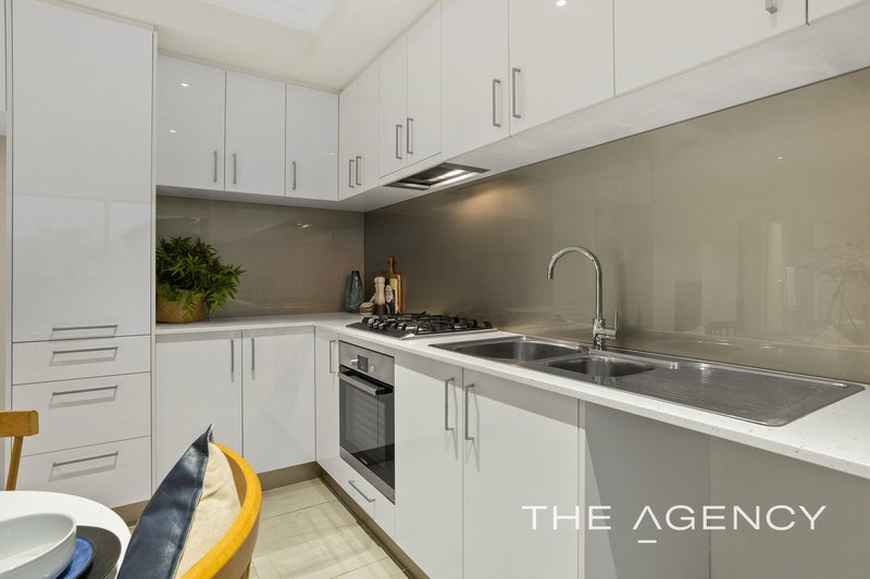 Photo - 8/80 Burniston Street, Scarborough WA 6019 - Image 9