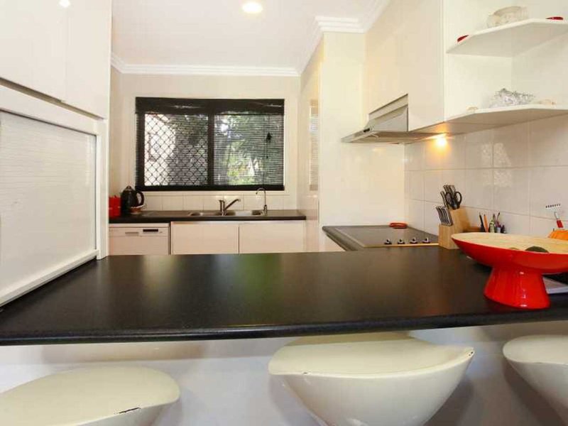 Photo - 88/152 Palm Meadows Drive, Carrara QLD 4211 - Image 7