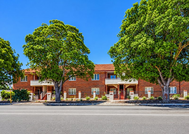 Photo - 8/819 Beaufort Street, Inglewood WA 6052 - Image 6
