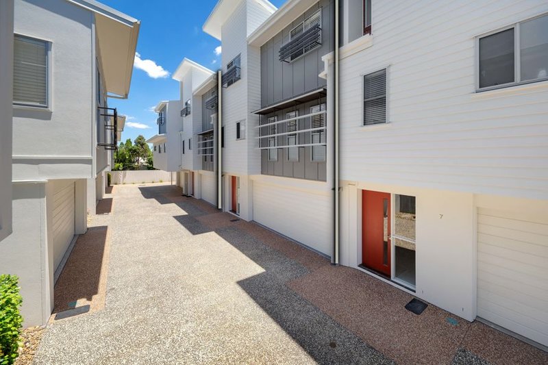 Photo - 8/83 Anzac Rd , Carina Heights QLD 4152 - Image 3