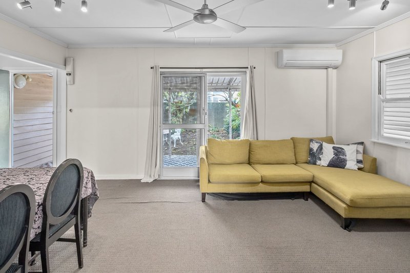 Photo - 886 Samford Road, Mitchelton QLD 4053 - Image 5