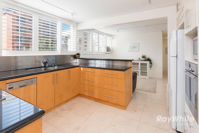 Photo - 8/87 Bellevue Terrace, Clayfield QLD 4011 - Image 9