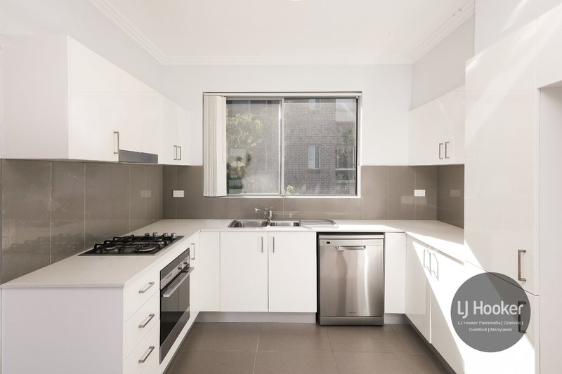 Photo - 8/88 Merrylands Road, Merrylands NSW 2160 - Image 3