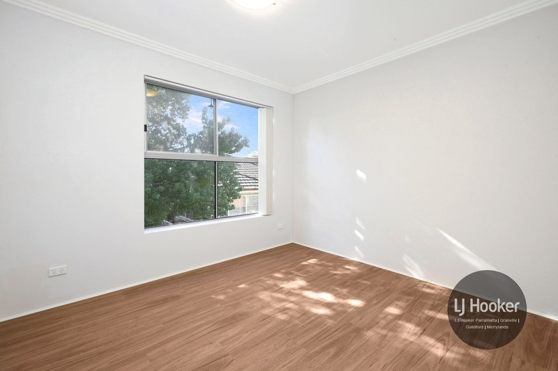 Photo - 8/88 Merrylands Road, Merrylands NSW 2160 - Image 5