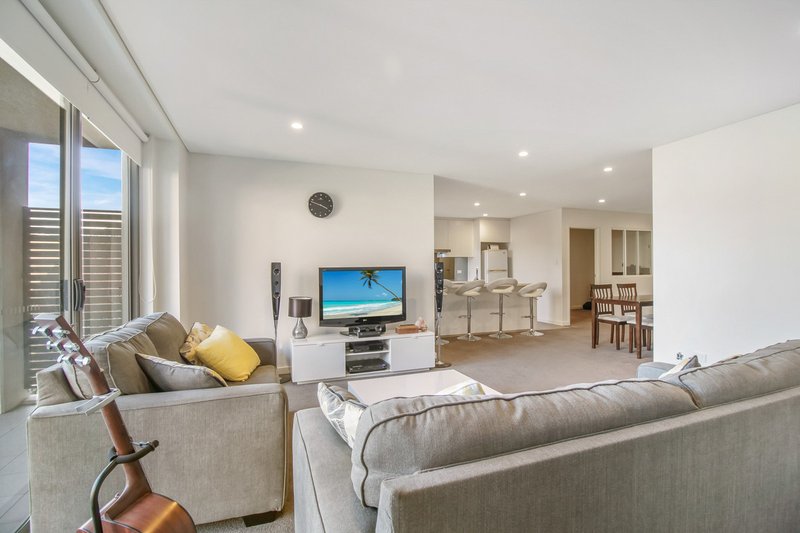 Photo - 8/88 Smith Street, Wollongong NSW 2500 - Image 2